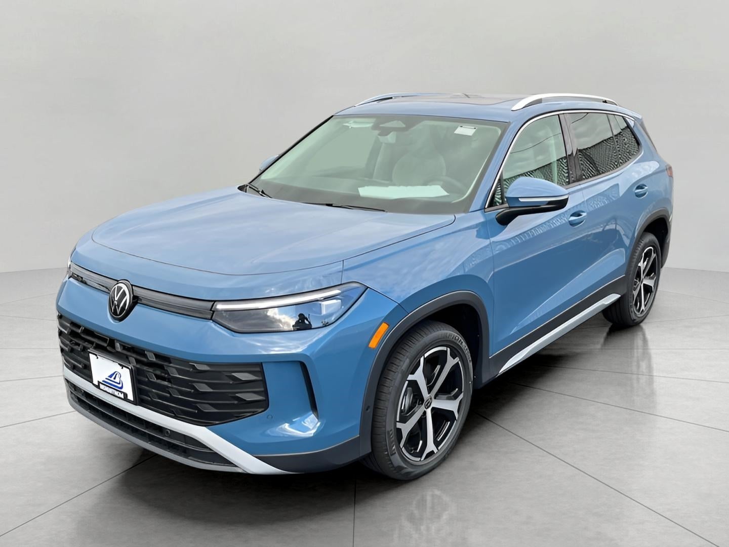 2025 Volkswagen Tiguan 2.0T SE 4MOTION