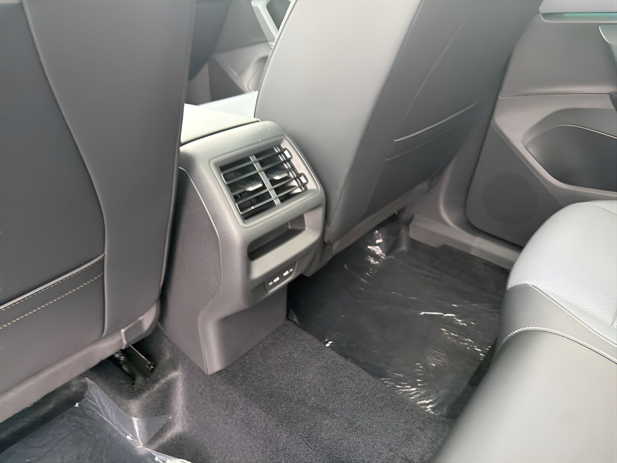 2026 Volkswagen Tiguan 2.0T SE 4MOTION