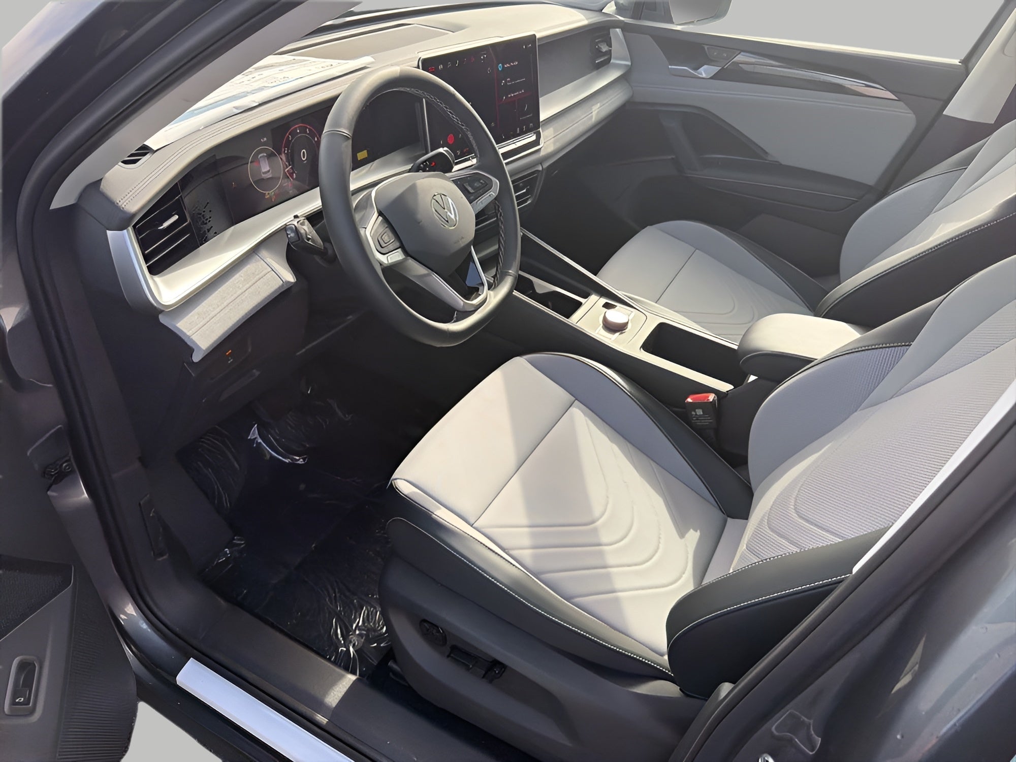 2026 Volkswagen Tiguan SE 4MOTION