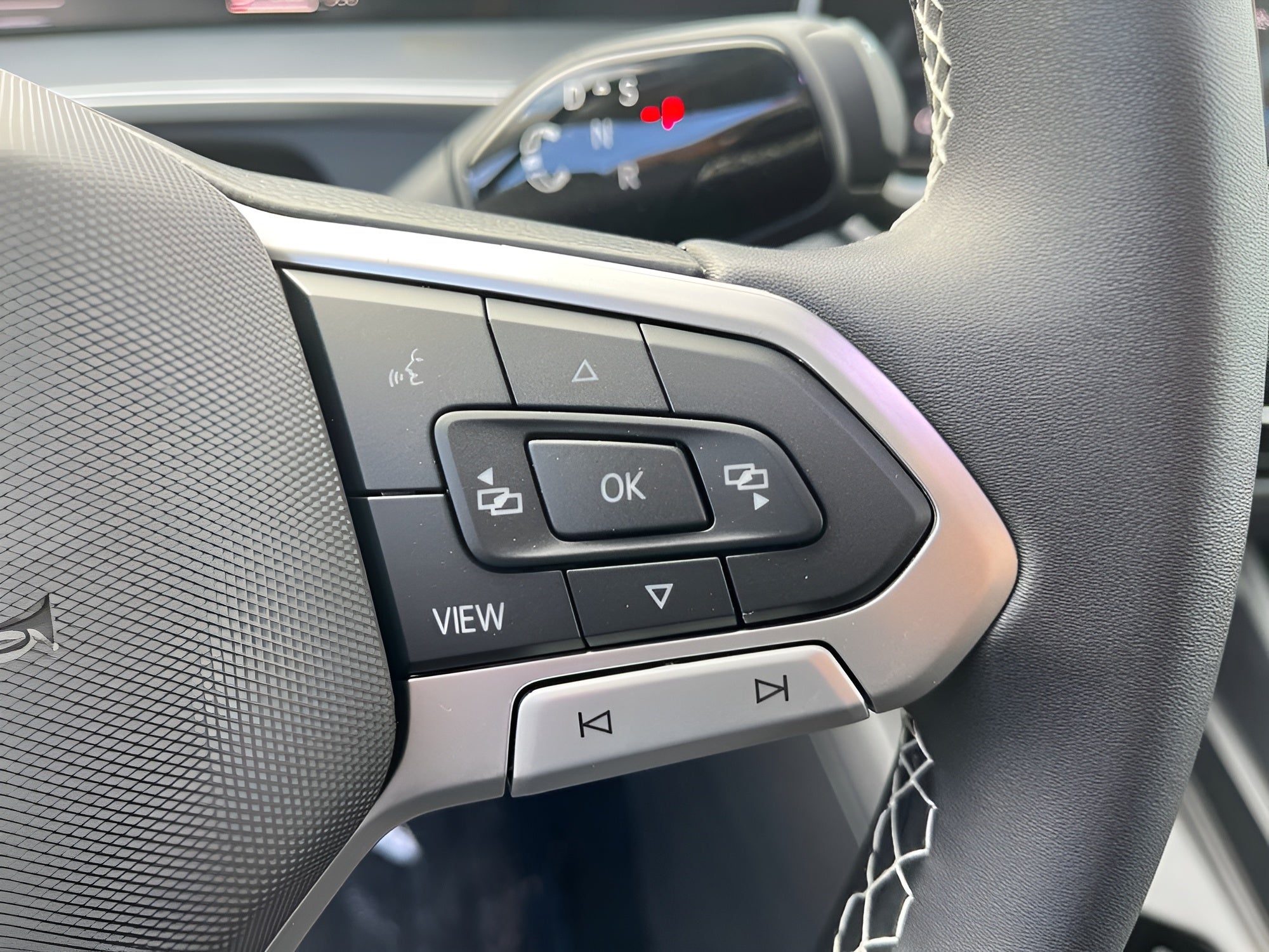 2026 Volkswagen Tiguan SE 4MOTION