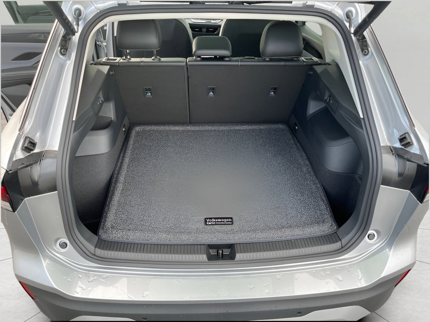 2026 Volkswagen Tiguan SE 4MOTION