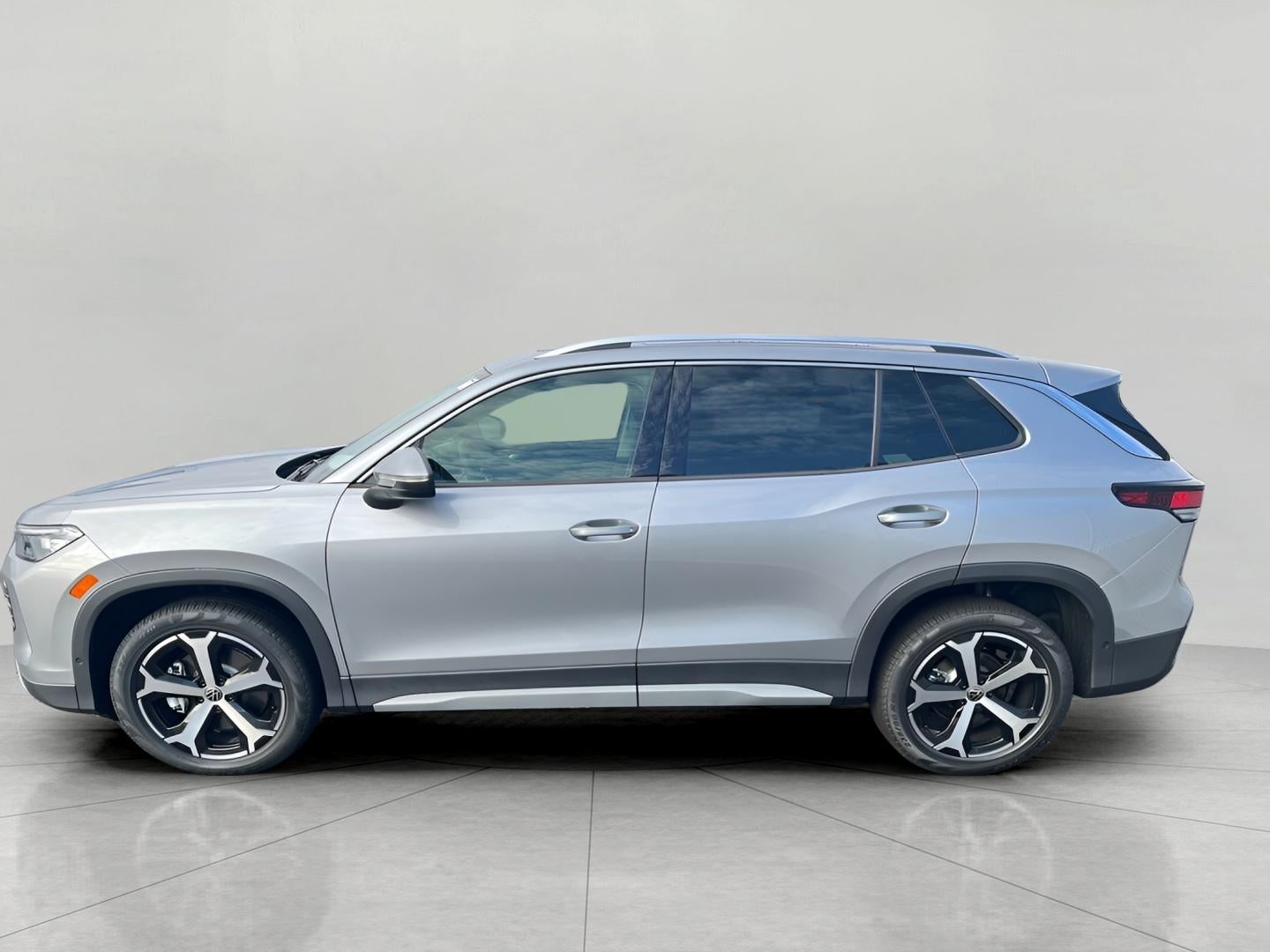 2026 Volkswagen Tiguan SE 4MOTION