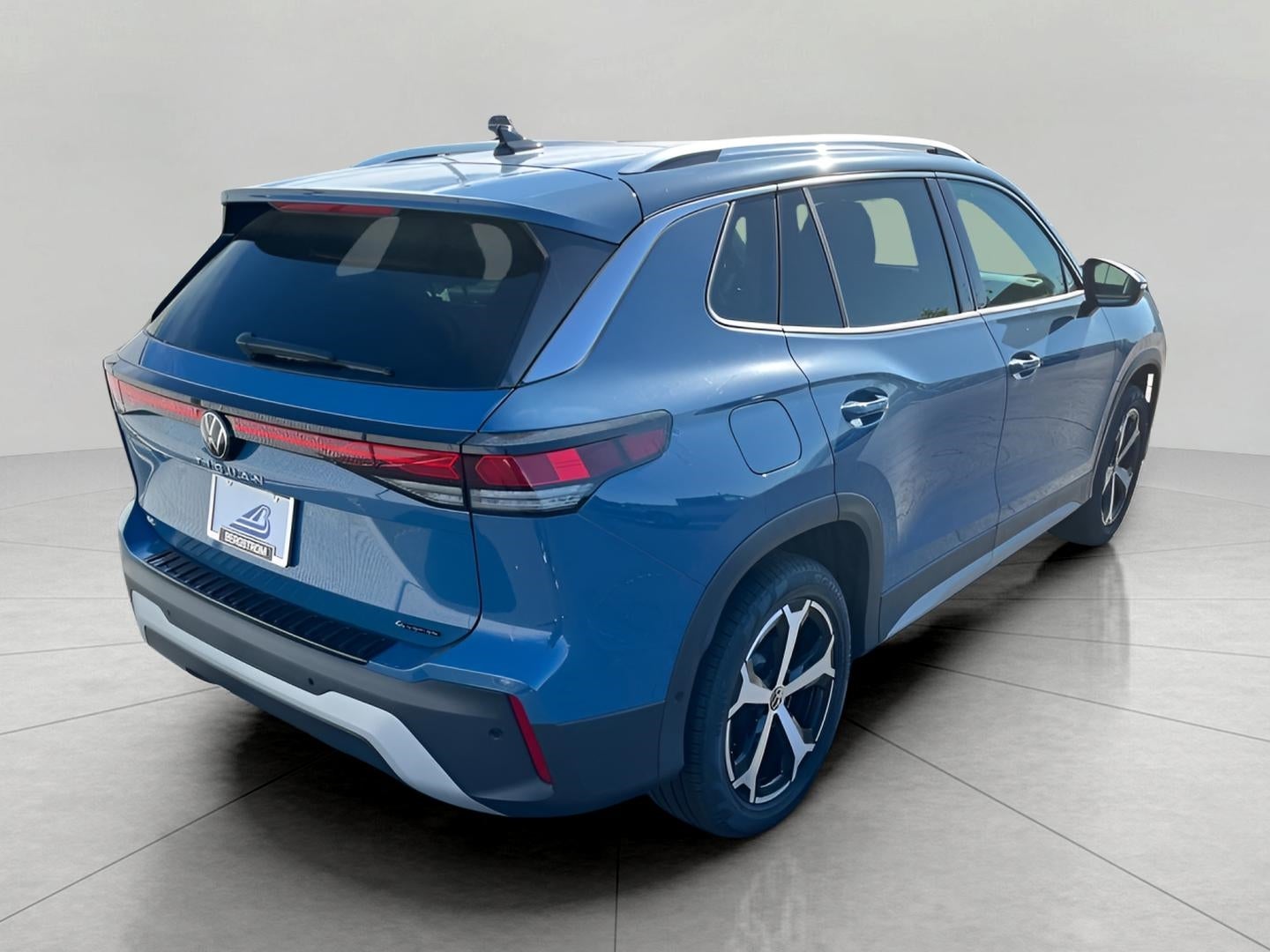 2025 Volkswagen Tiguan 2.0T SE 4MOTION