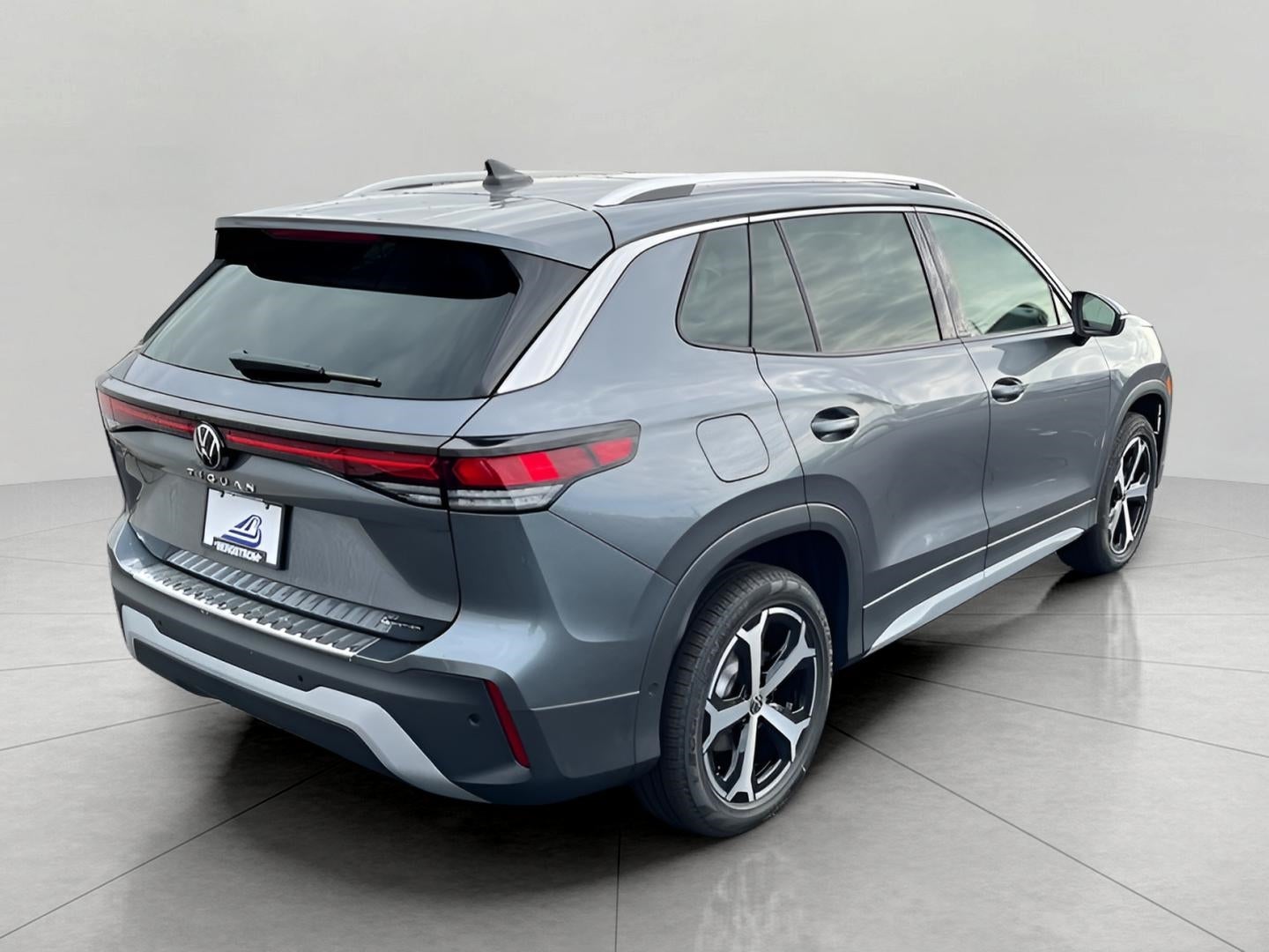 2025 Volkswagen Tiguan 2.0T SE 4MOTION