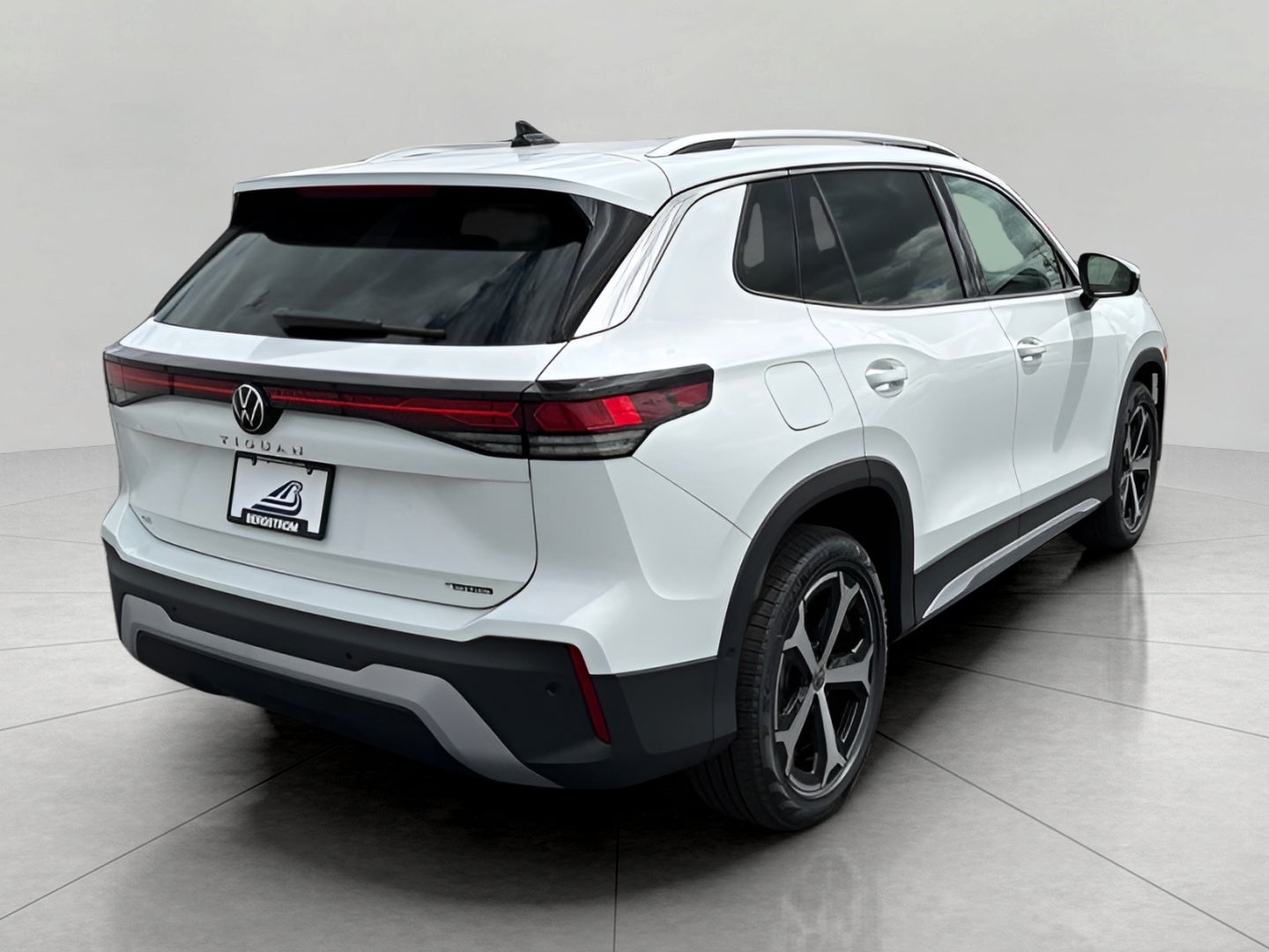 2026 Volkswagen Tiguan SE 4MOTION
