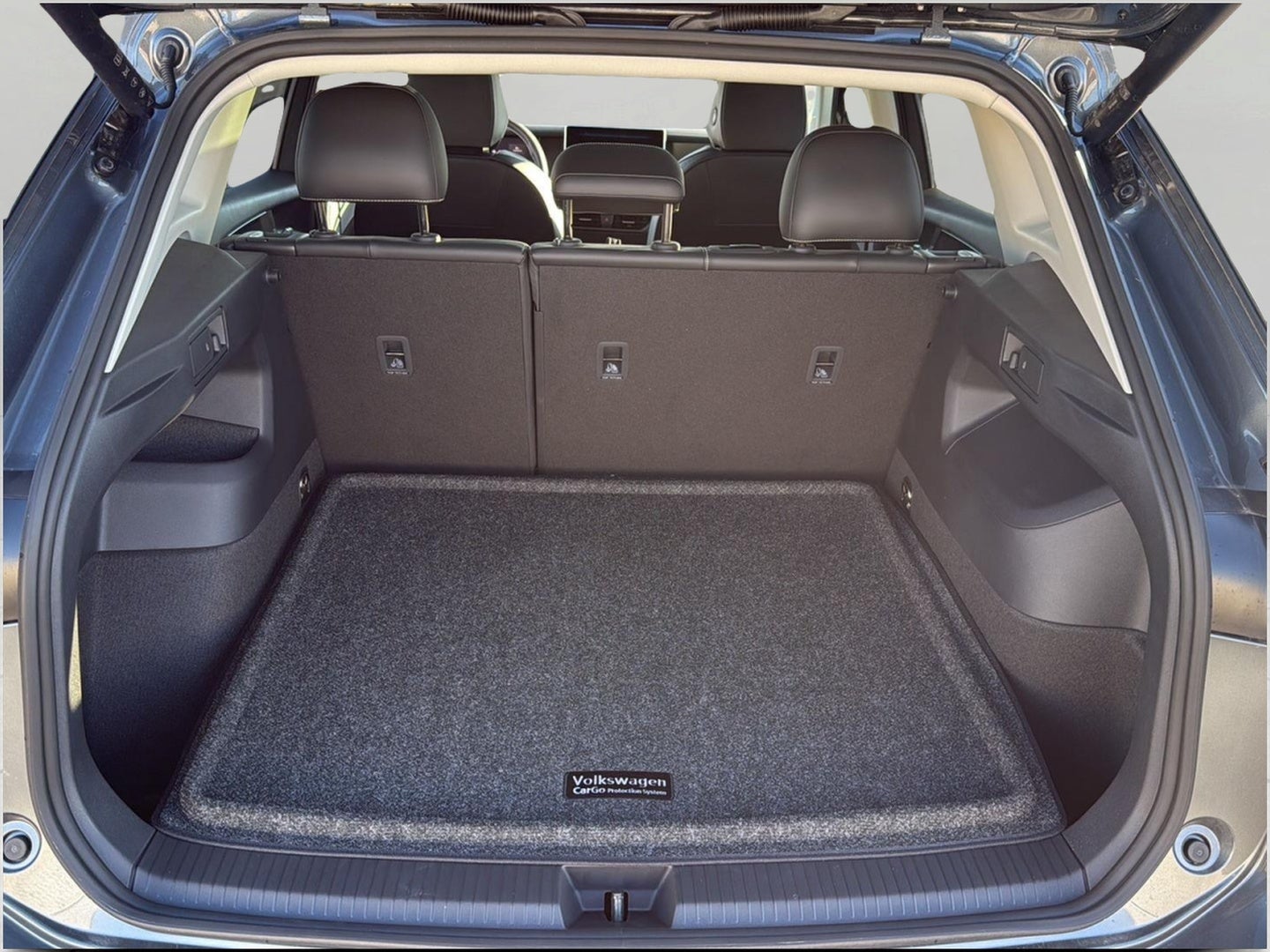 2026 Volkswagen Tiguan SE 4MOTION