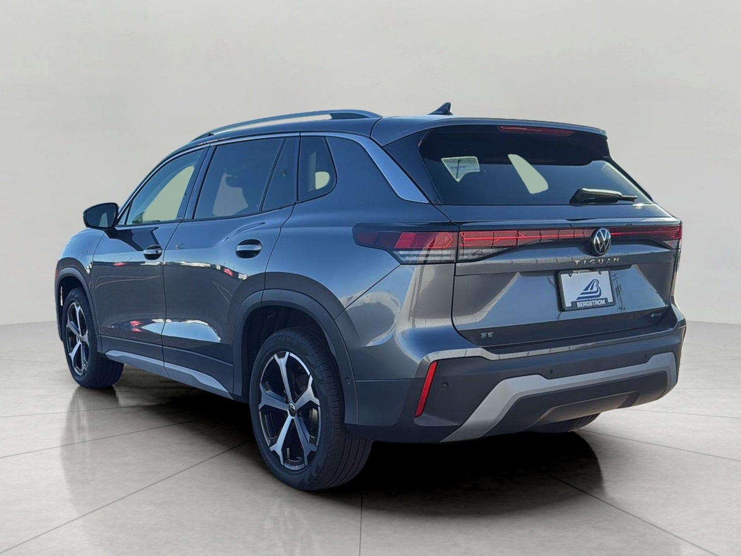 2026 Volkswagen Tiguan SE 4MOTION