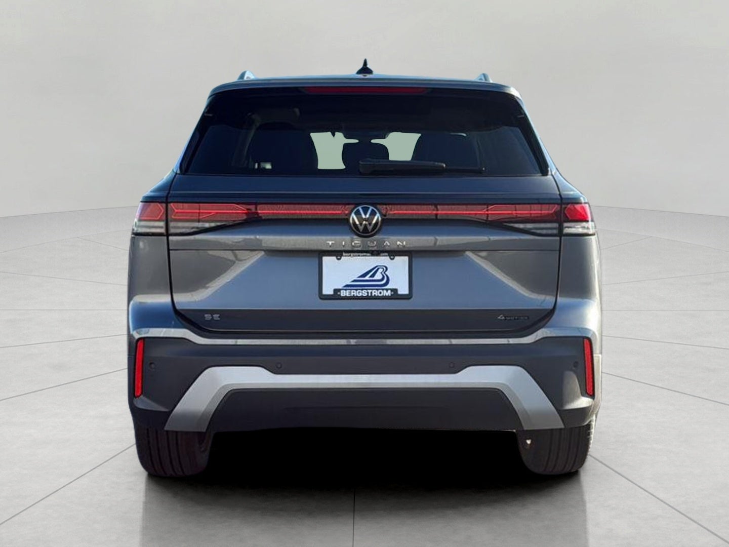 2026 Volkswagen Tiguan SE 4MOTION