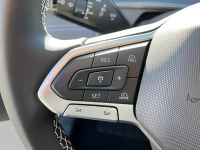 2025 Volkswagen Tiguan 2.0T SE 4MOTION