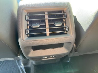 2025 Volkswagen Tiguan 2.0T SE 4MOTION