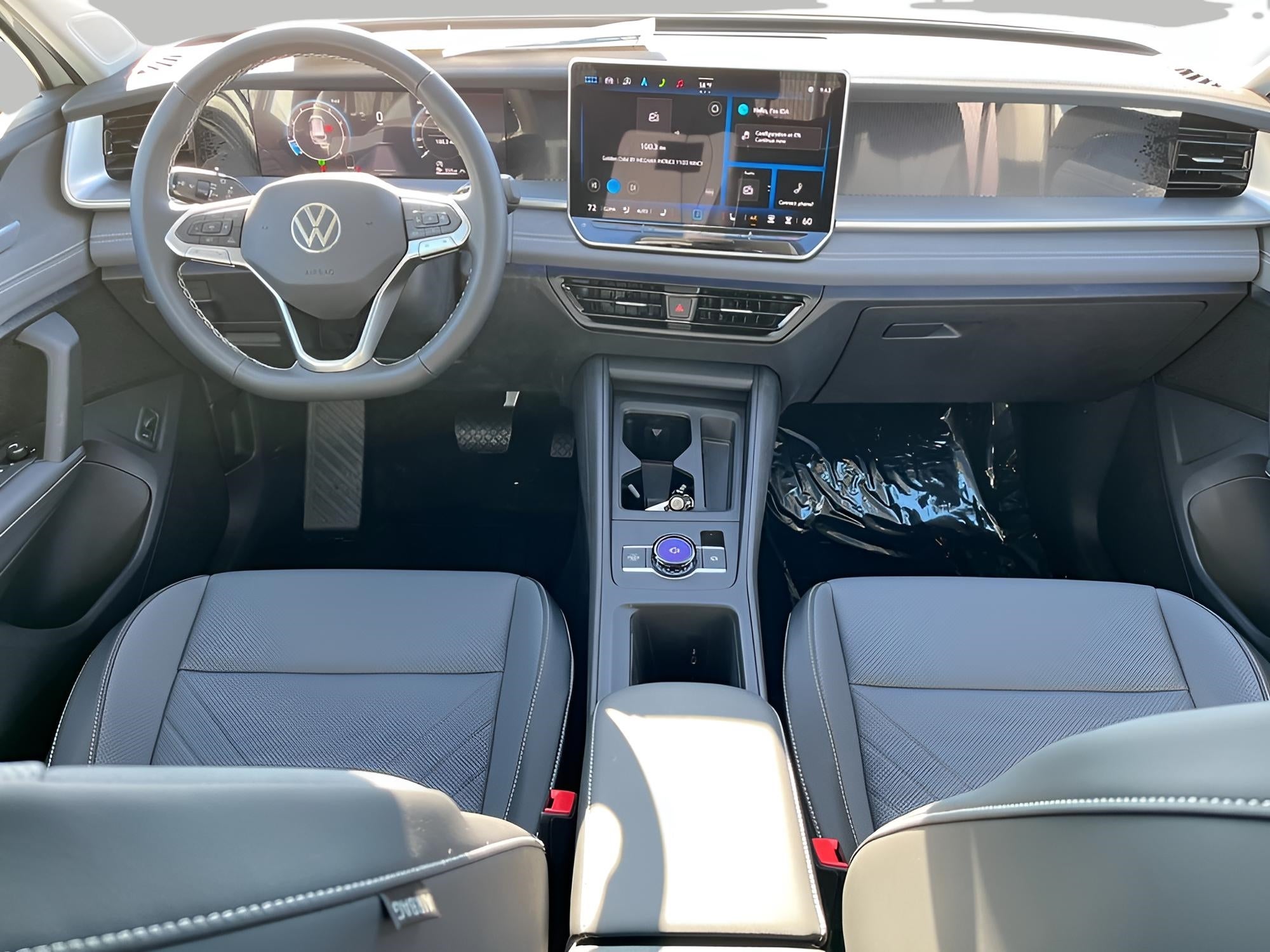 2025 Volkswagen Tiguan 2.0T SE 4MOTION
