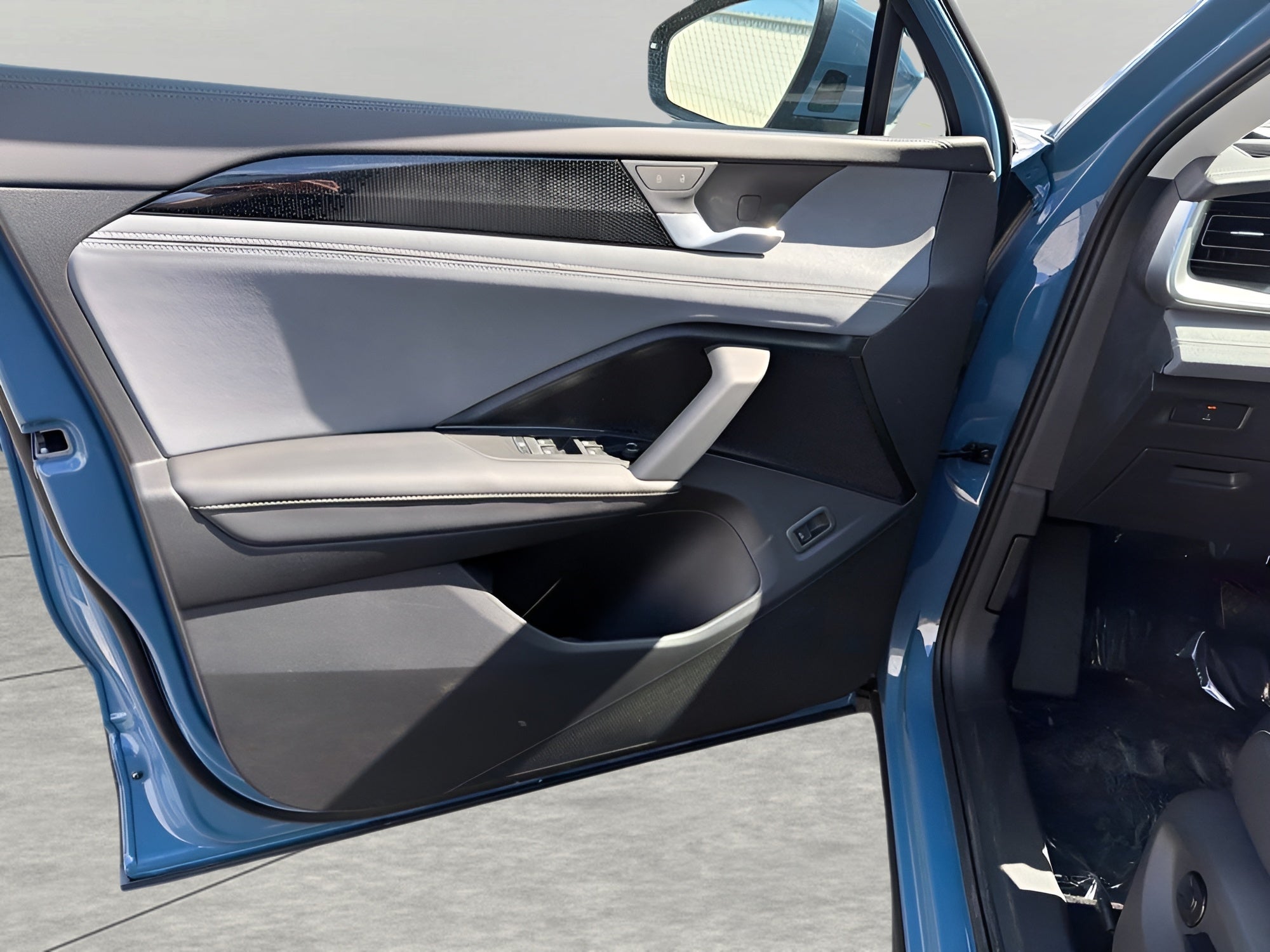 2026 Volkswagen Tiguan SE 4MOTION