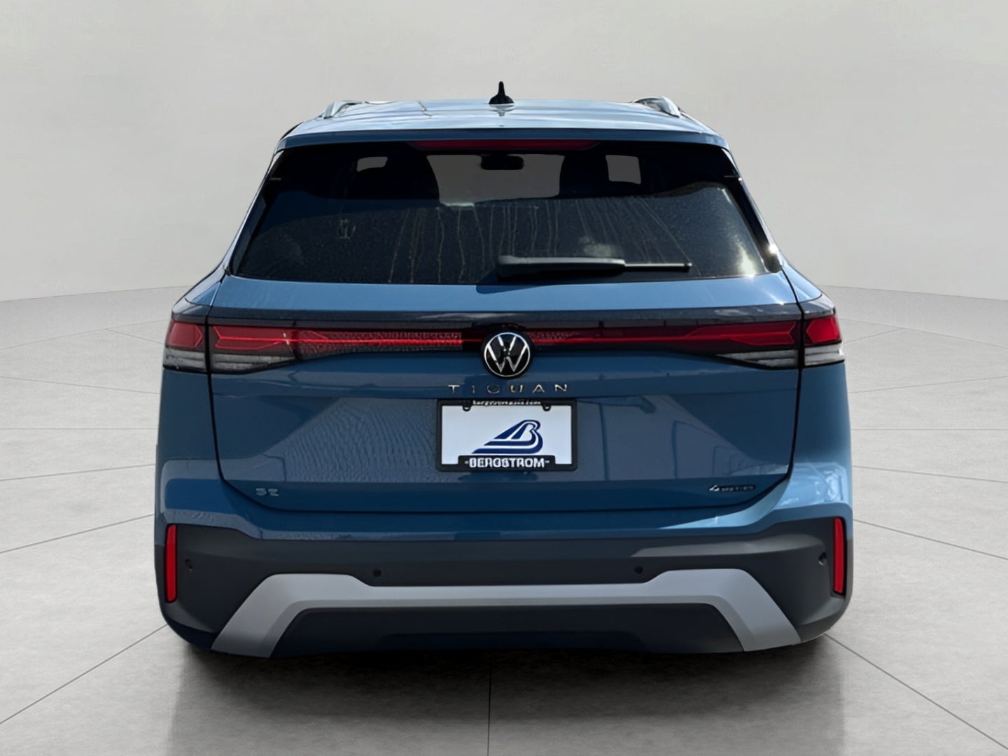 2026 Volkswagen Tiguan SE 4MOTION