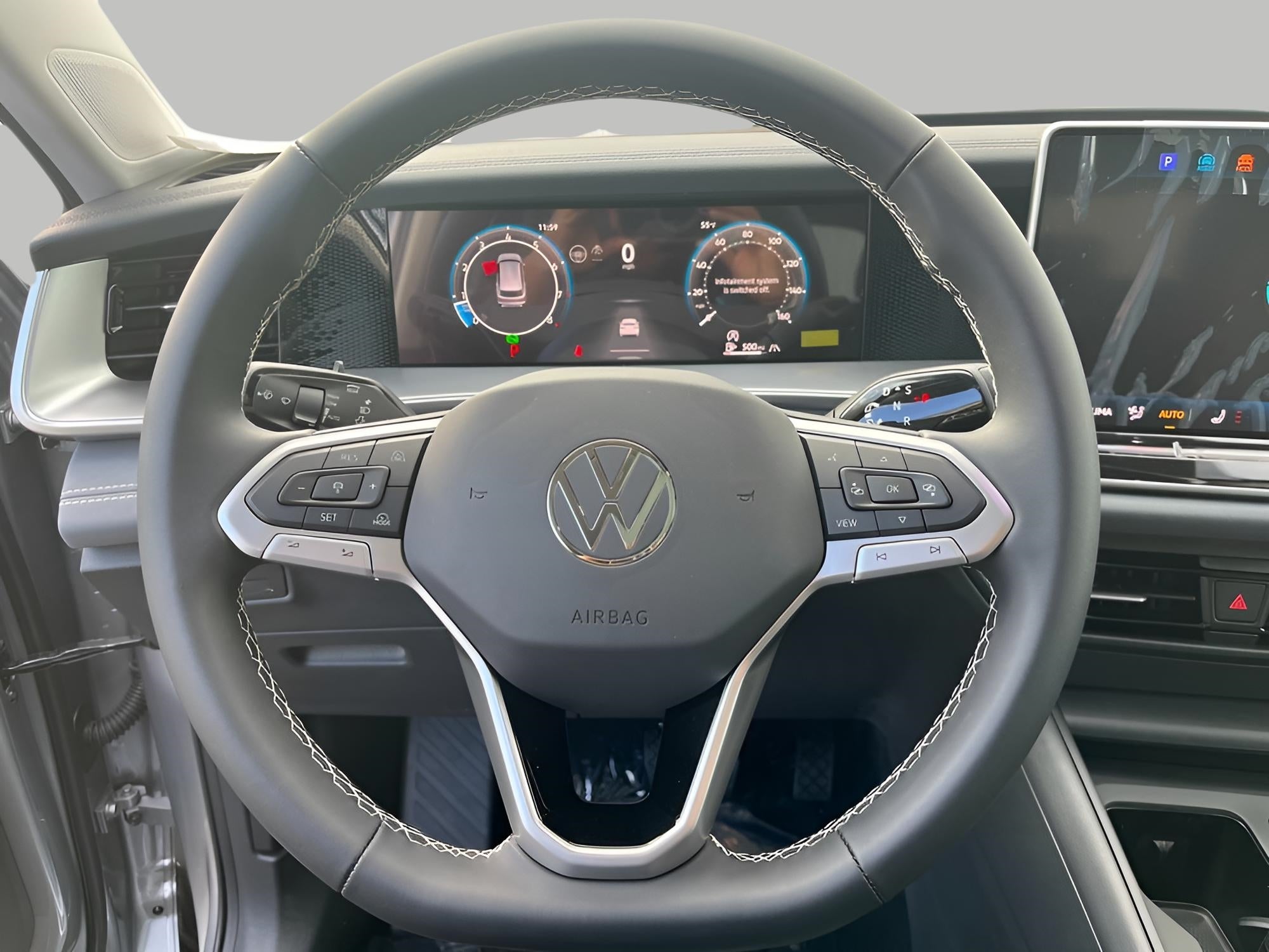 2025 Volkswagen Tiguan 2.0T SE 4MOTION