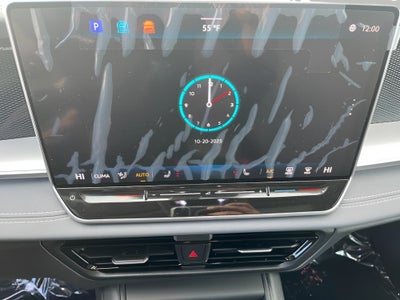 2025 Volkswagen Tiguan 2.0T SE 4MOTION