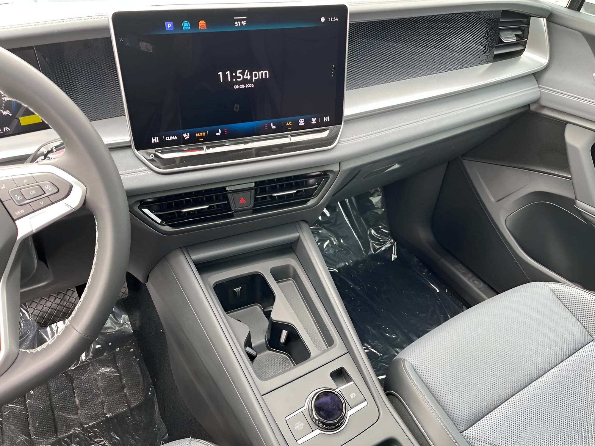 2025 Volkswagen Tiguan 2.0T SE 4MOTION