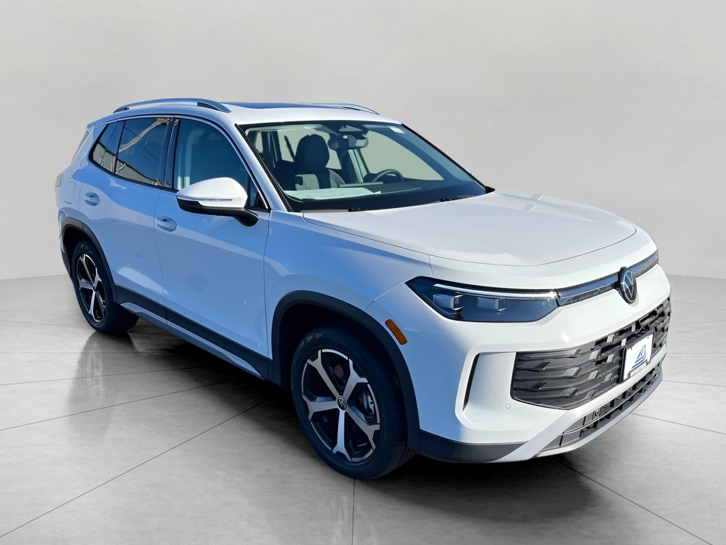 2025 Volkswagen Tiguan 2.0T SE 4MOTION