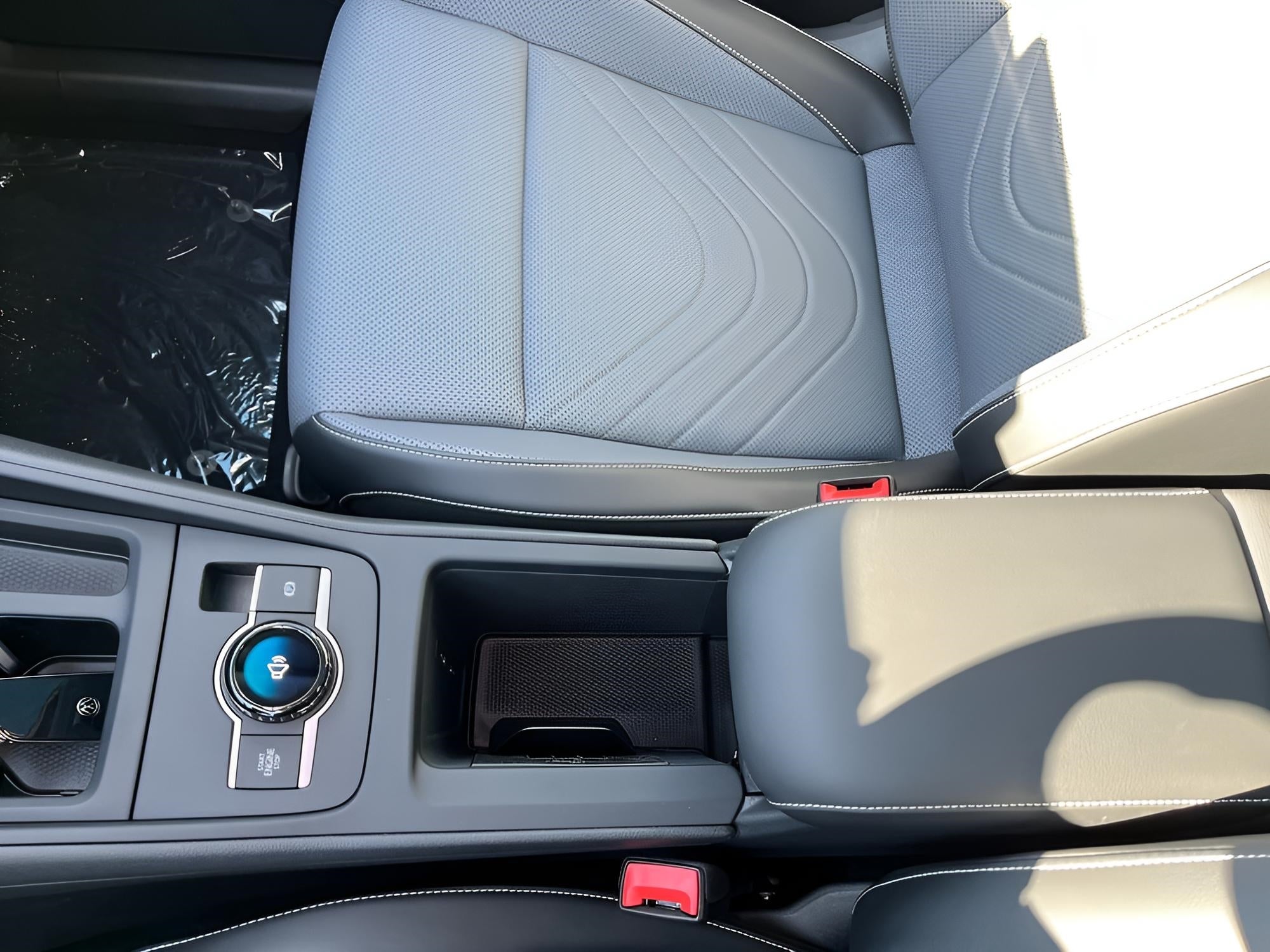 2025 Volkswagen Tiguan 2.0T SE 4MOTION