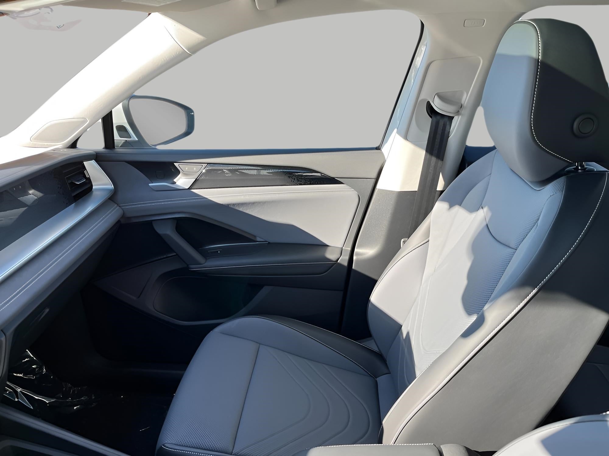 2025 Volkswagen Tiguan 2.0T SE 4MOTION