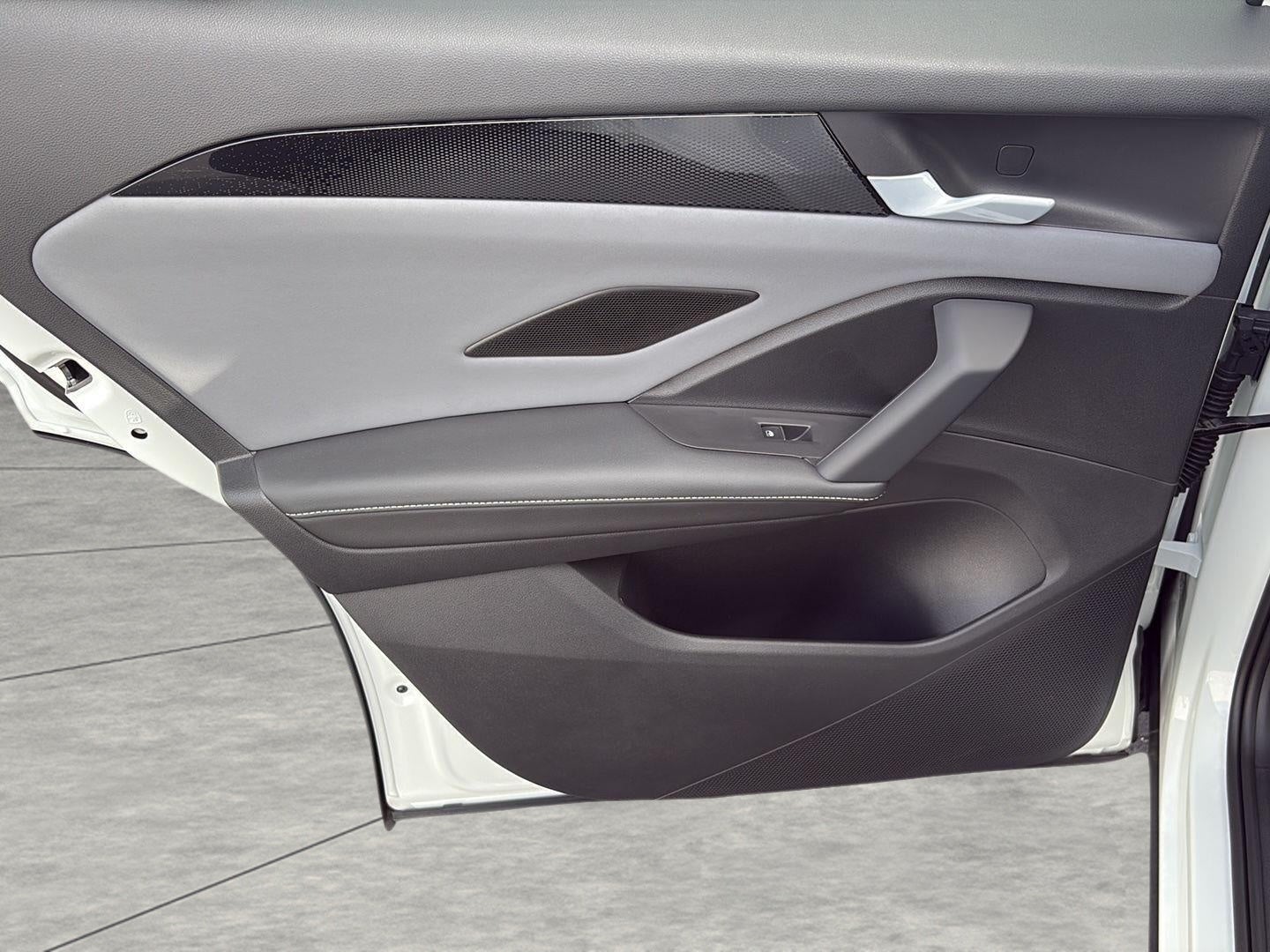 2026 Volkswagen Tiguan SE 4MOTION