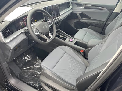 2025 Volkswagen Tiguan 2.0T SE 4MOTION