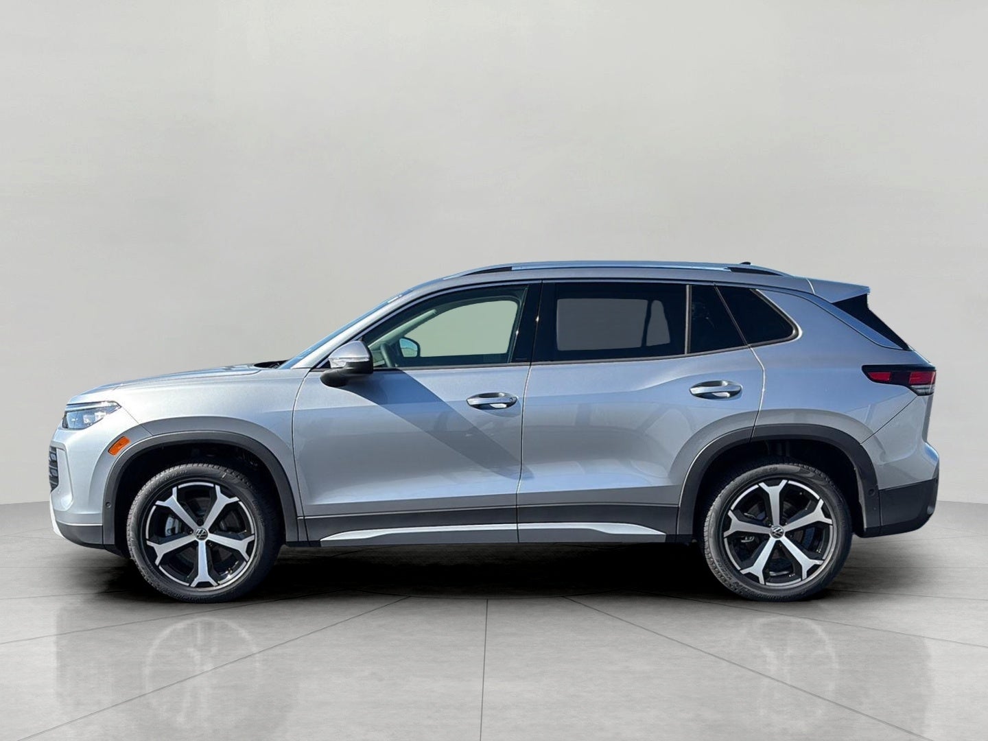 2026 Volkswagen Tiguan SE 4MOTION