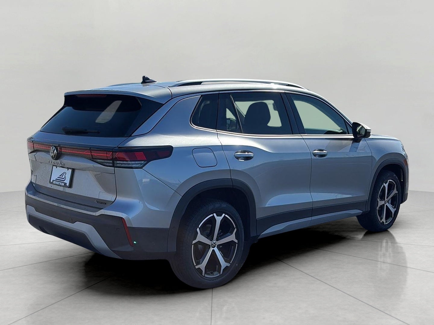 2026 Volkswagen Tiguan SE 4MOTION