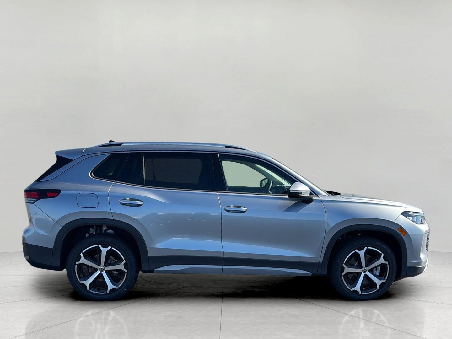 2026 Volkswagen Tiguan SE 4MOTION