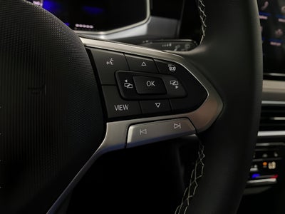 2026 Volkswagen Taos SE FWD