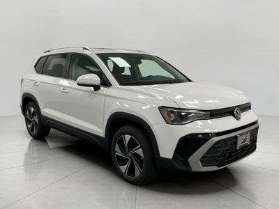 2026 Volkswagen Taos SE FWD