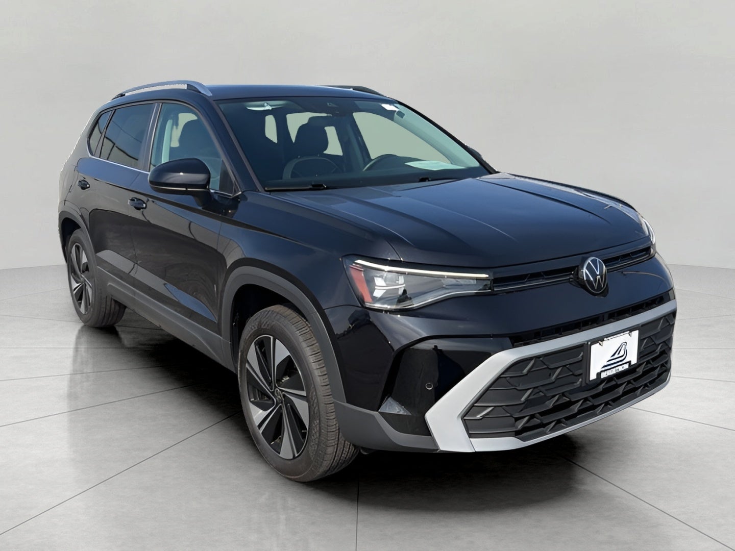 2025 Volkswagen Taos SE 4MOTION