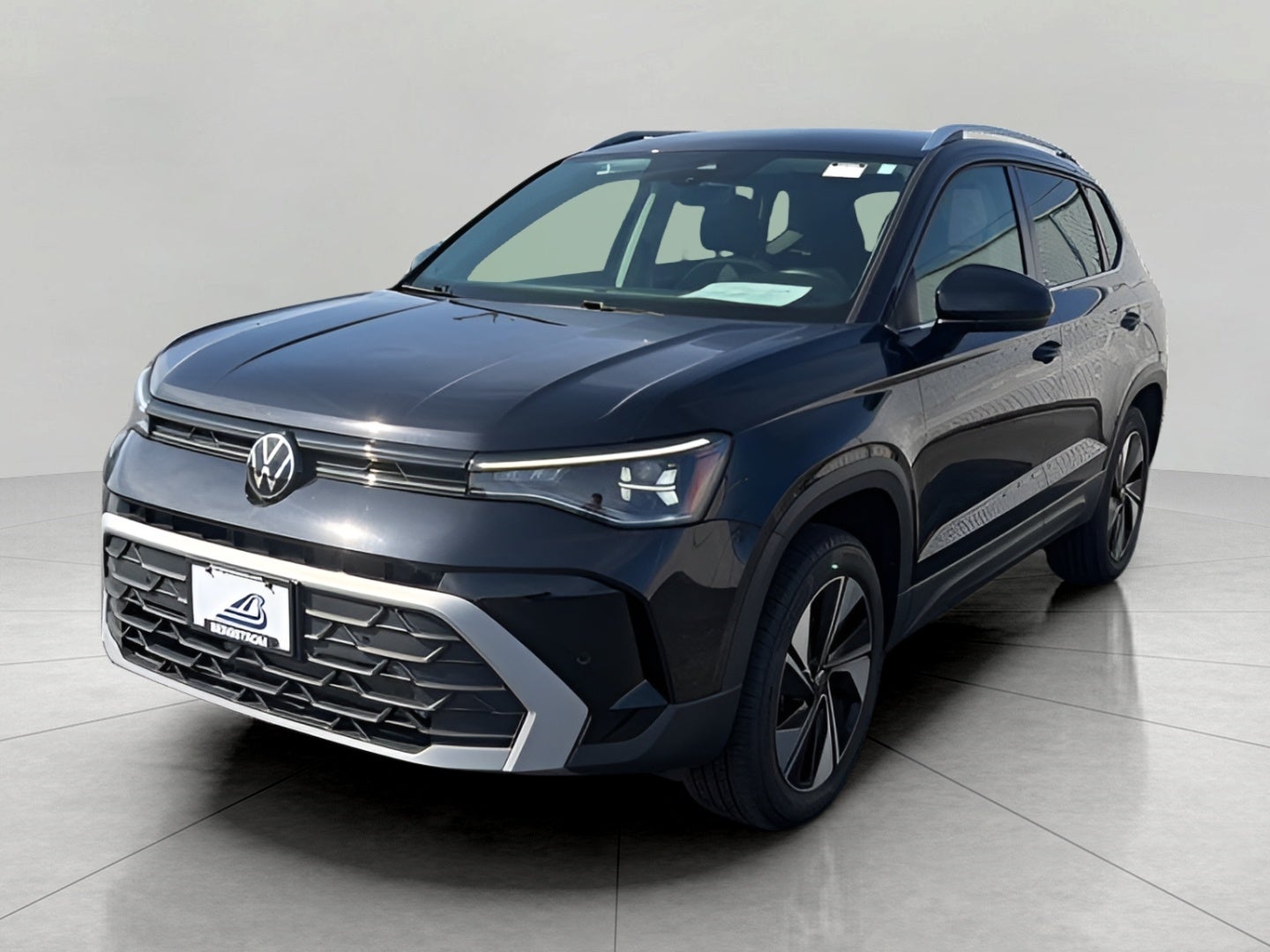 2025 Volkswagen Taos SE 4MOTION