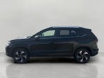 2025 Volkswagen Taos SE 4MOTION