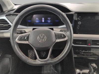 2025 Volkswagen Taos SE 4MOTION