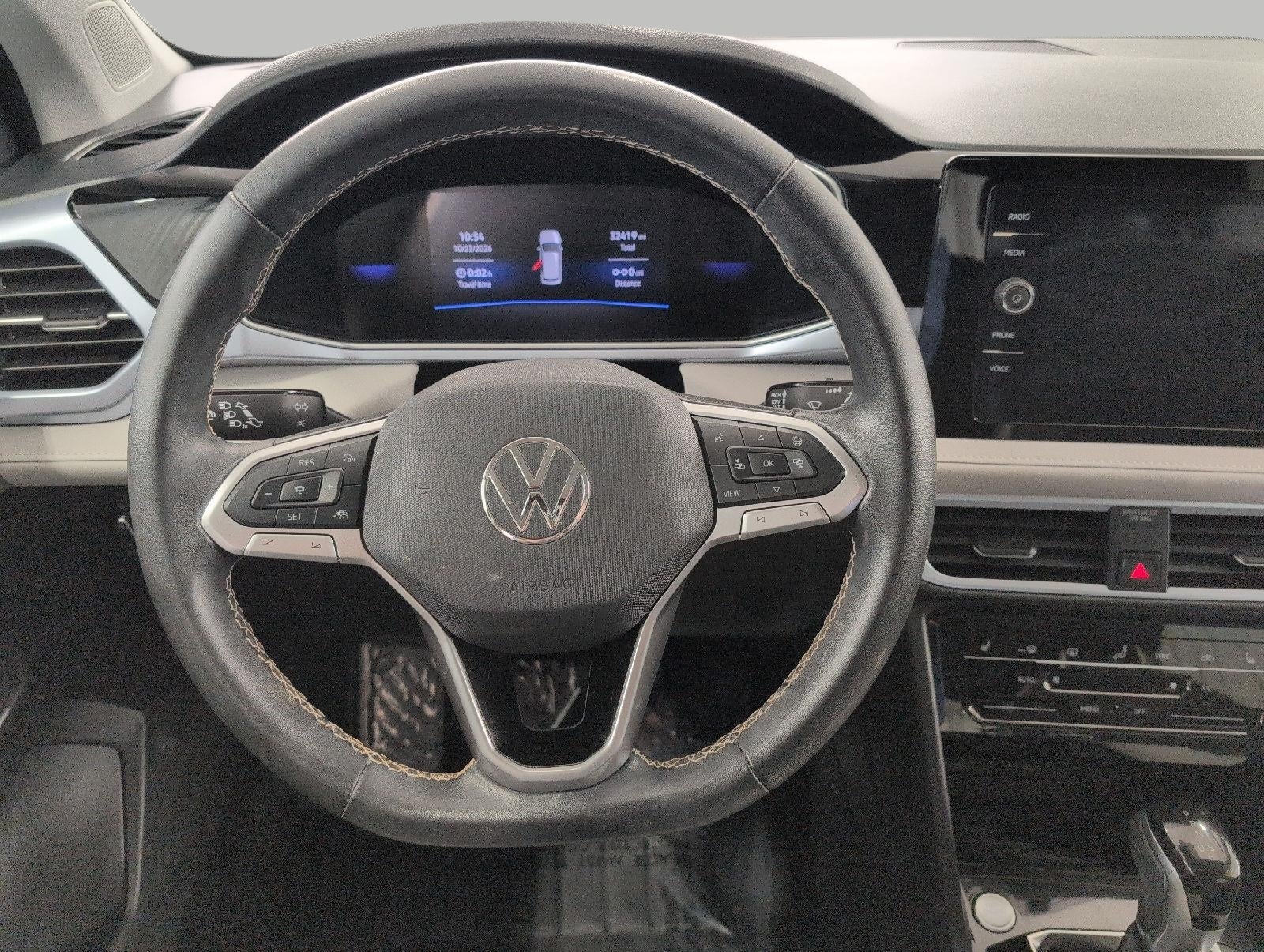 2025 Volkswagen Taos SE 4MOTION