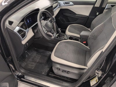 2025 Volkswagen Taos SE 4MOTION