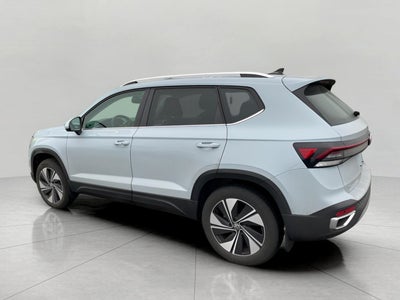 2025 Volkswagen Taos SE 4MOTION