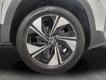 2025 Volkswagen Taos SE 4MOTION