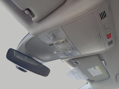 2025 Volkswagen Taos SE 4MOTION