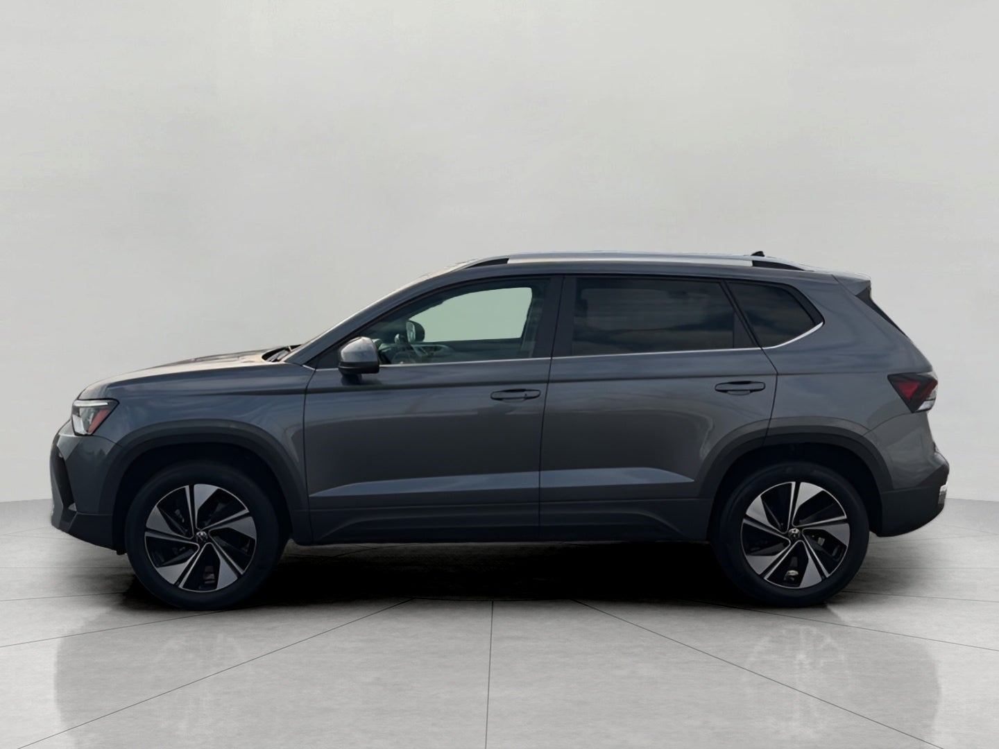 2025 Volkswagen Taos SE 4MOTION