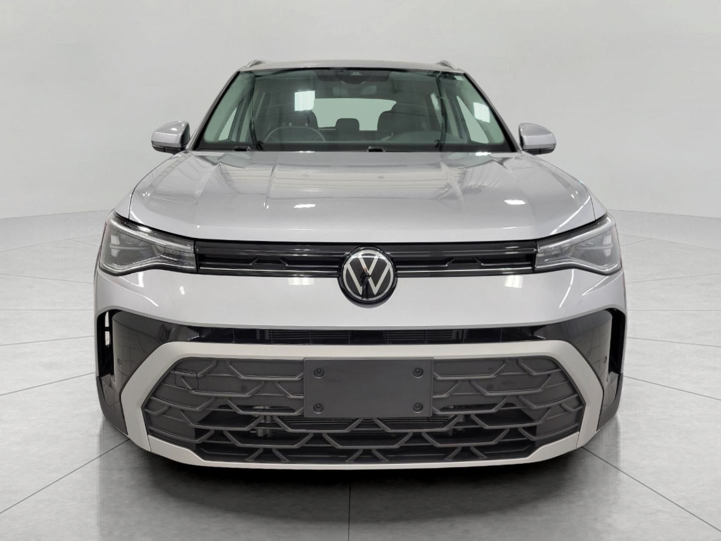 2025 Volkswagen Taos SE 4MOTION