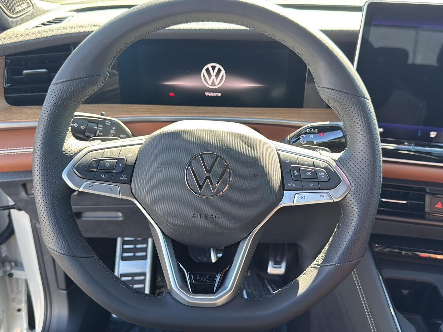 2026 Volkswagen Tiguan SEL R-Line Turbo 4MOTION