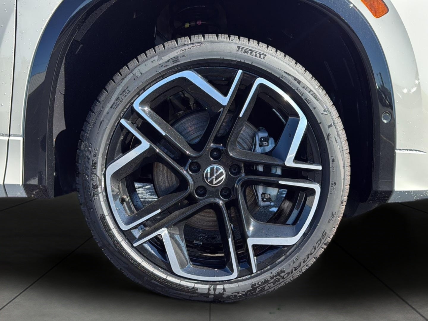 2026 Volkswagen Tiguan SEL R-Line Turbo 4MOTION