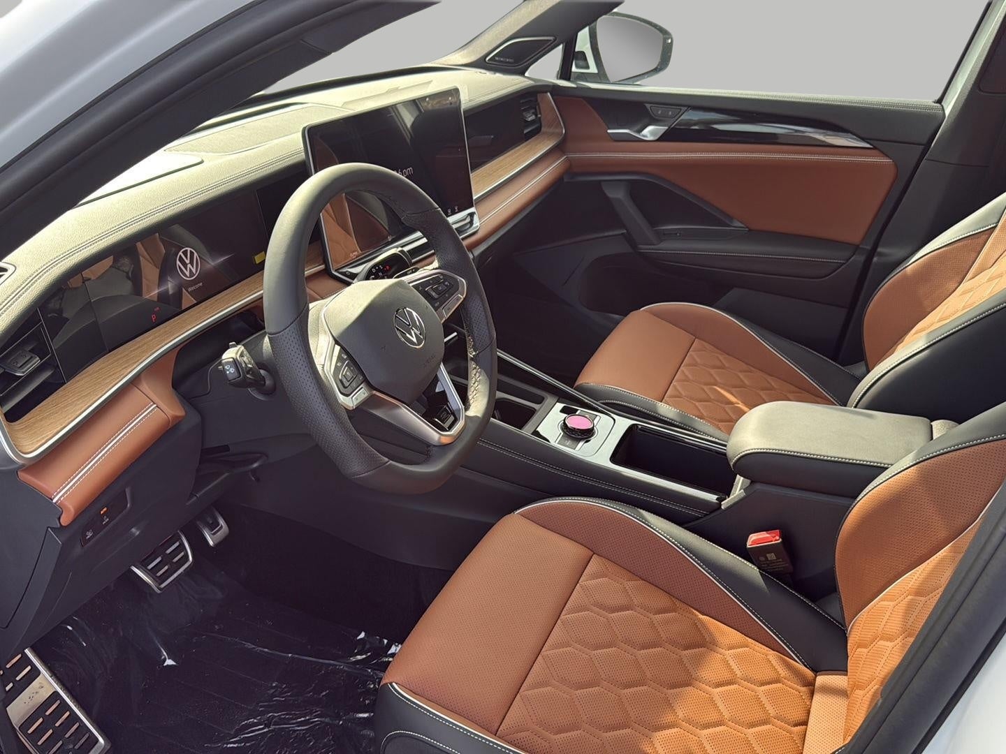 2026 Volkswagen Tiguan SEL R-Line Turbo 4MOTION