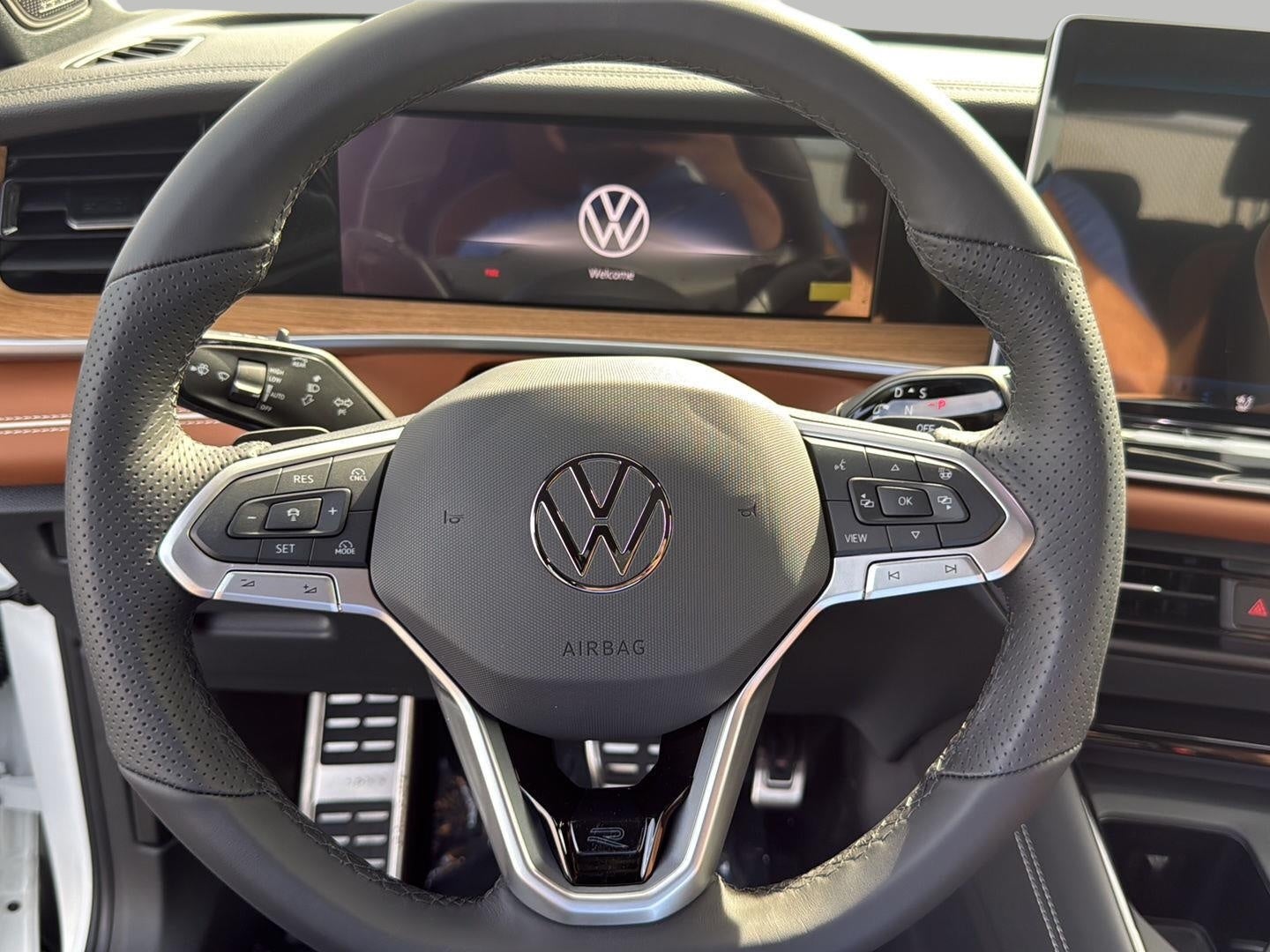 2026 Volkswagen Tiguan SEL R-Line Turbo 4MOTION