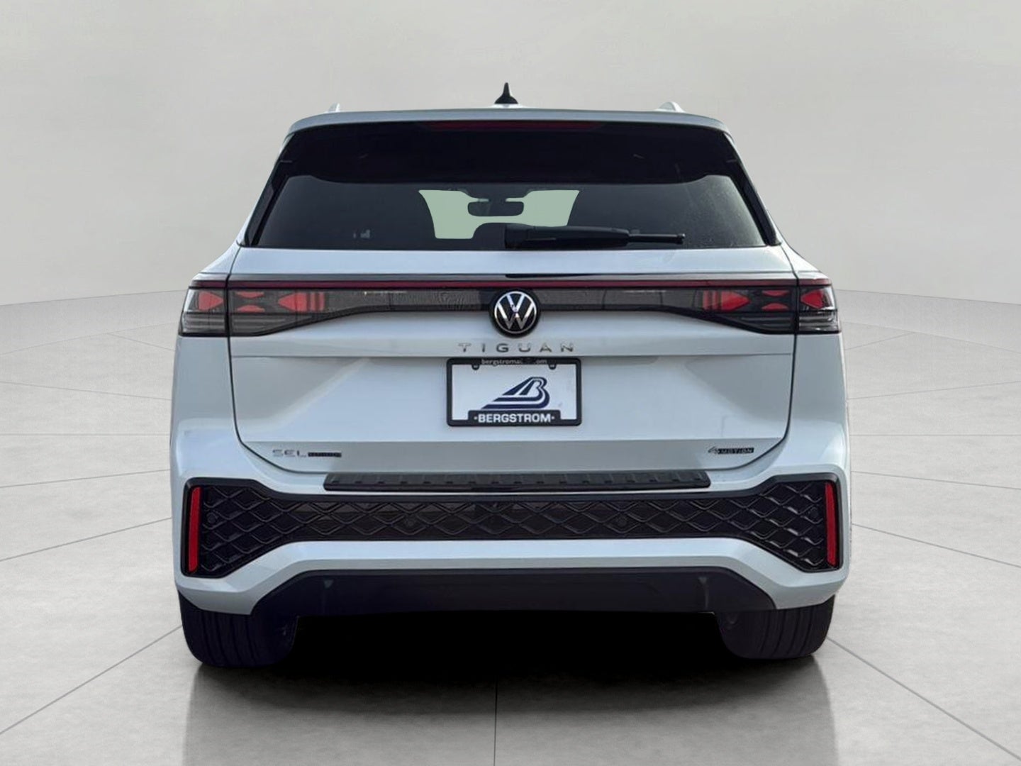 2026 Volkswagen Tiguan SEL R-Line Turbo 4MOTION