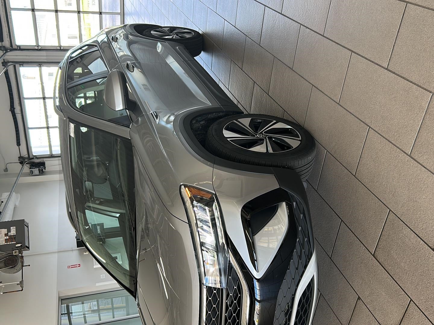 2024 Volkswagen Taos SE 4MOTION