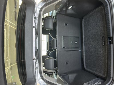 2024 Volkswagen Taos SE 4MOTION