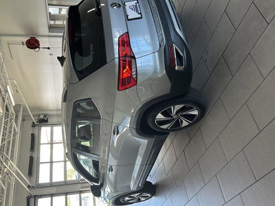 2024 Volkswagen Taos SE 4MOTION