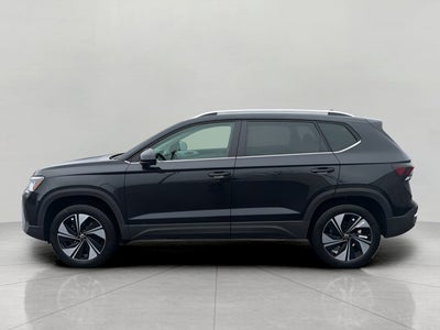 2026 Volkswagen Taos SE 4MOTION